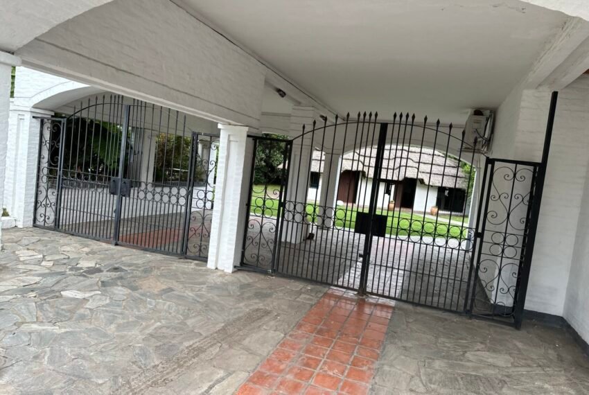 DJI_20251106_180433_767