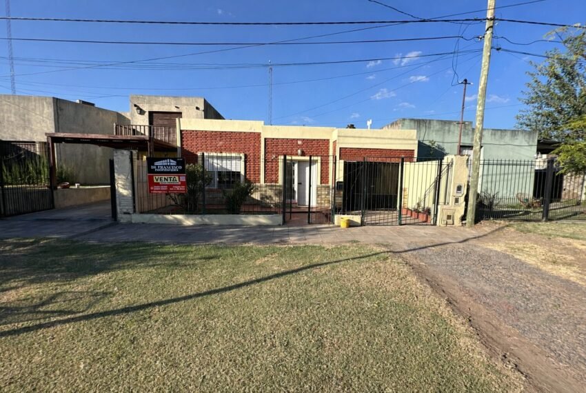 F0F9C912-57FB-4F23-8525-539FD49E7745